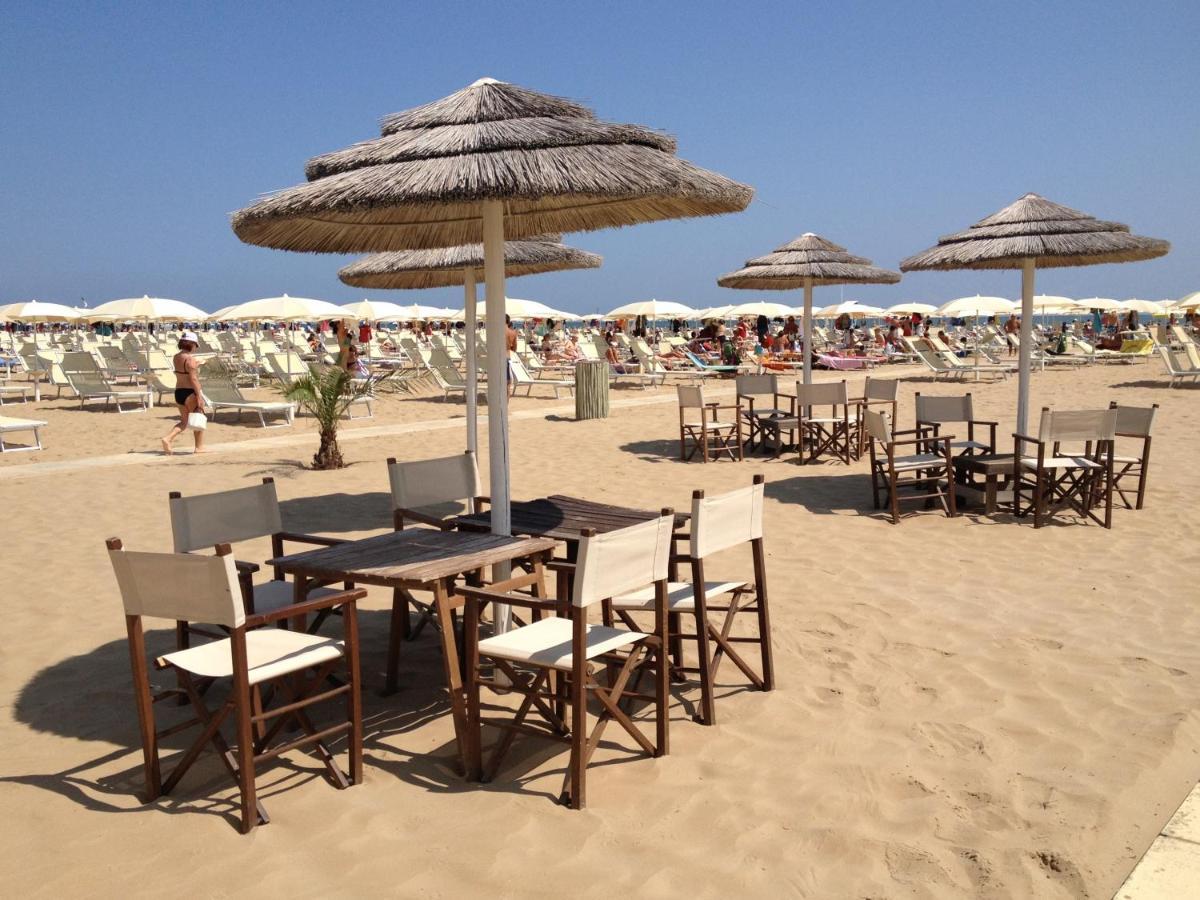 Hotel Castellani Rimini Zewnętrze zdjęcie