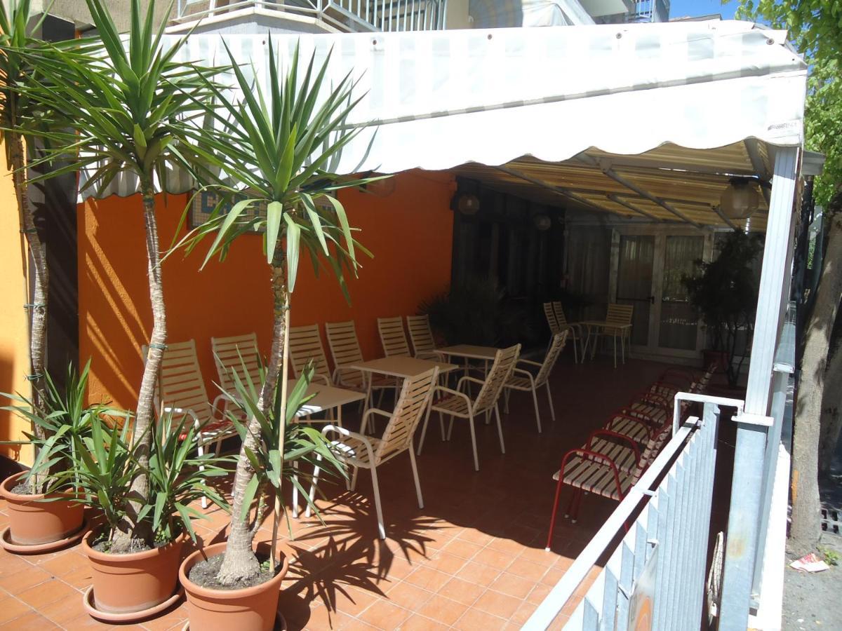 Hotel Castellani Rimini Zewnętrze zdjęcie